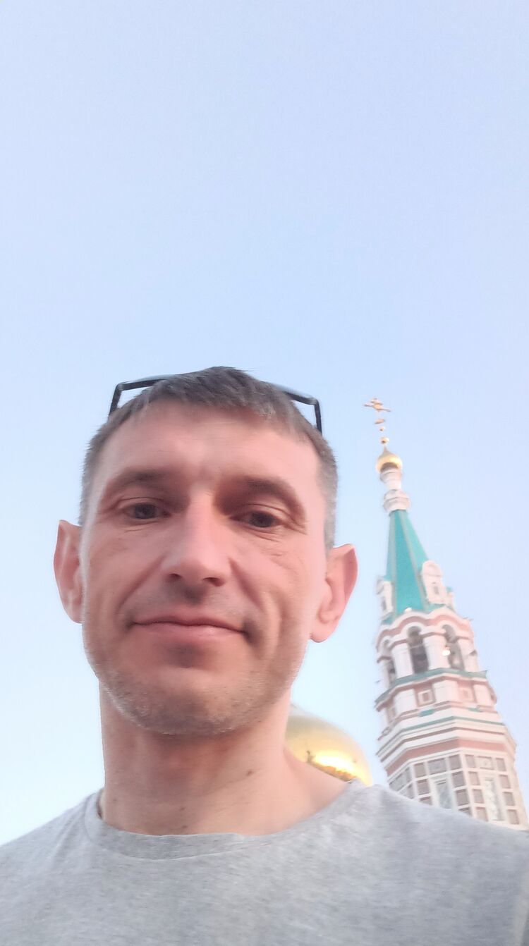  ,   Vladimir, 45 ,   ,   