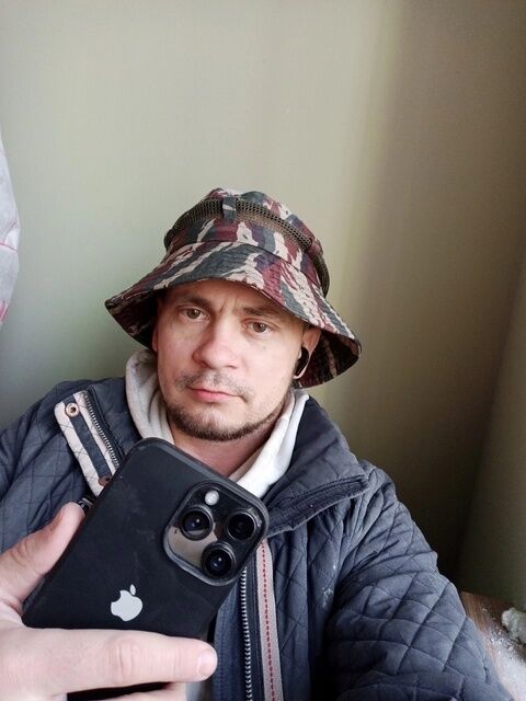  ,   Bogdan, 35 ,   , 