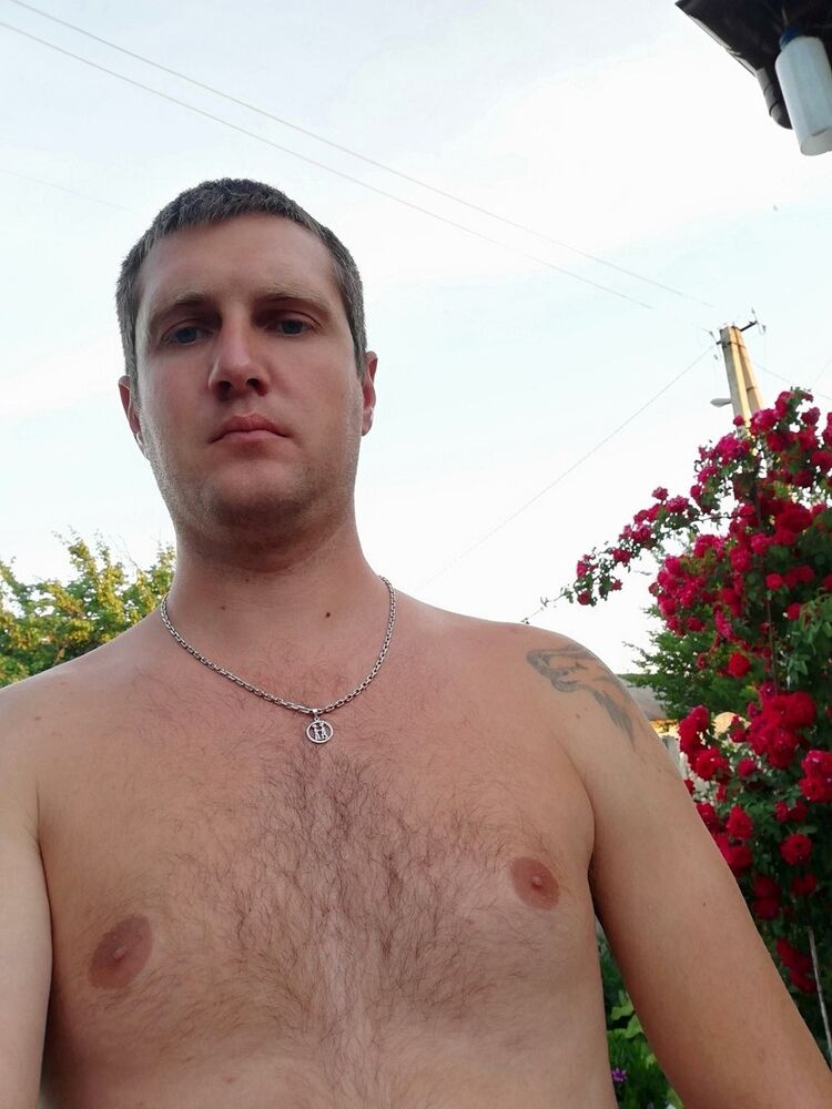  12559594  Oleg, 37 ,    