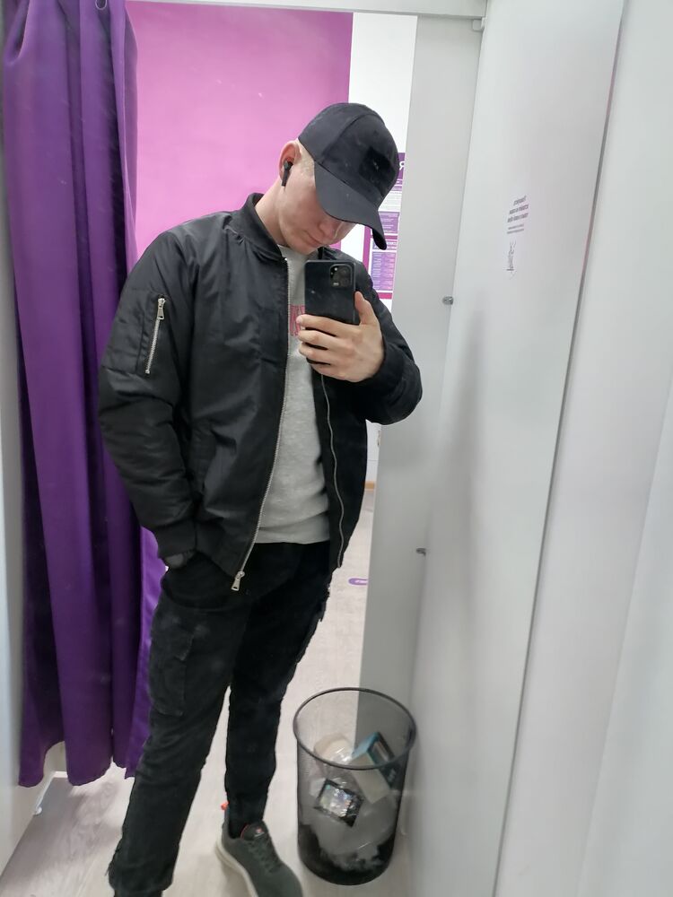  37791324  , 26 ,    