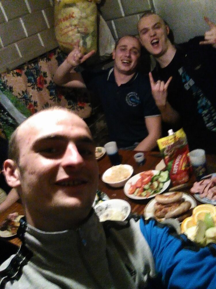  9680504  , 28 ,    