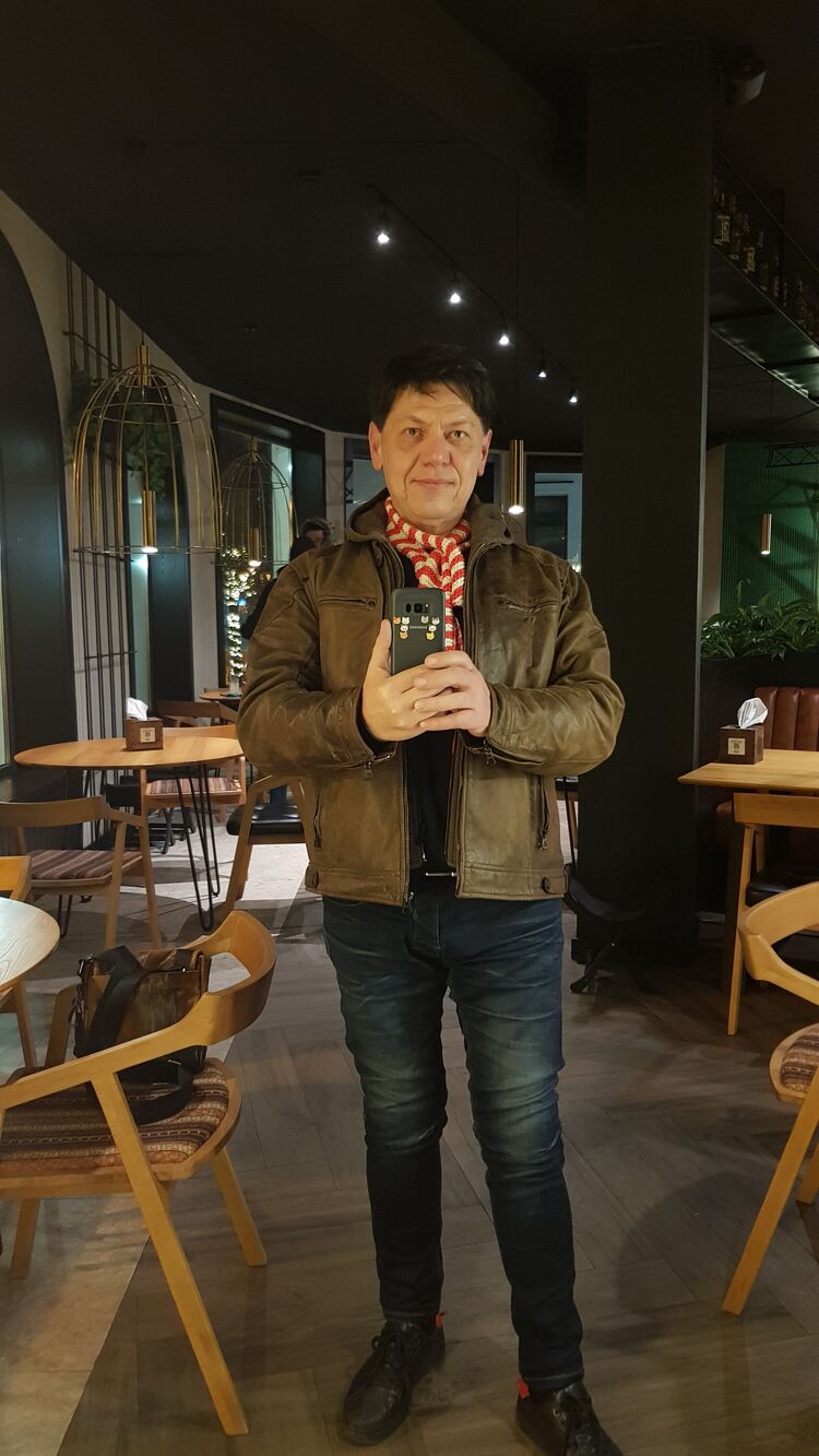  24588514  , 57 ,    