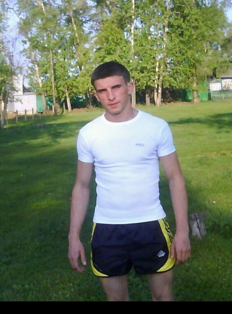  ,   Viktor, 25 ,   ,   , c , 