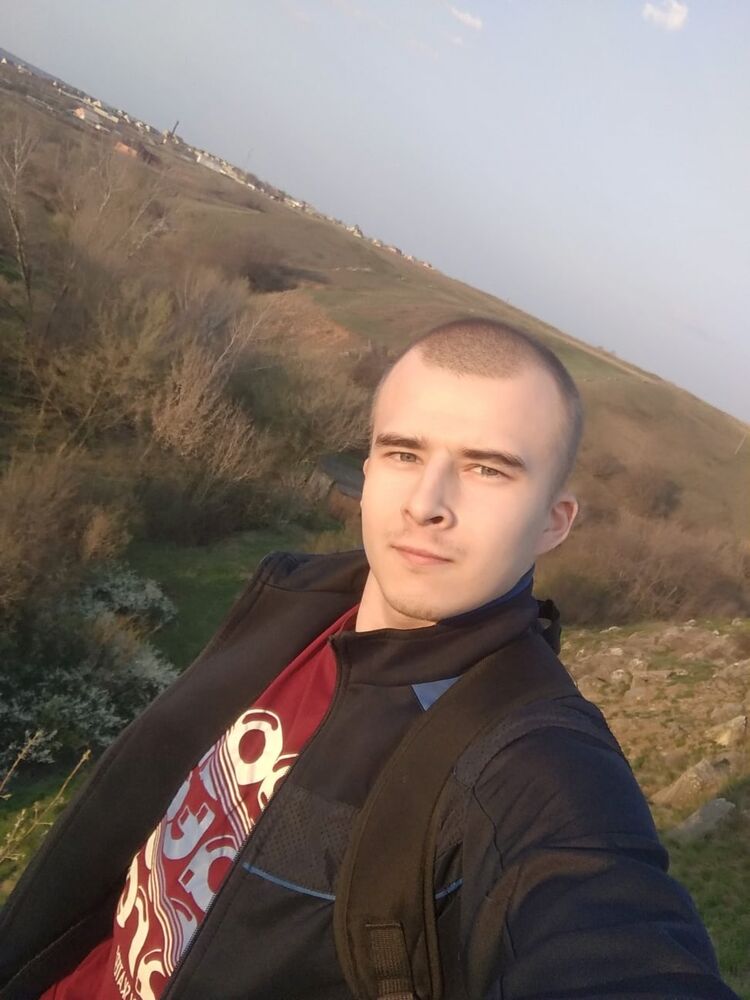  ,   Vladislav, 26 ,   ,   , c , 
