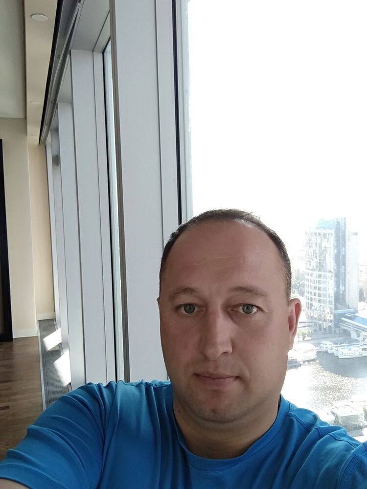  ,   Vadim, 46 ,   ,   , c 