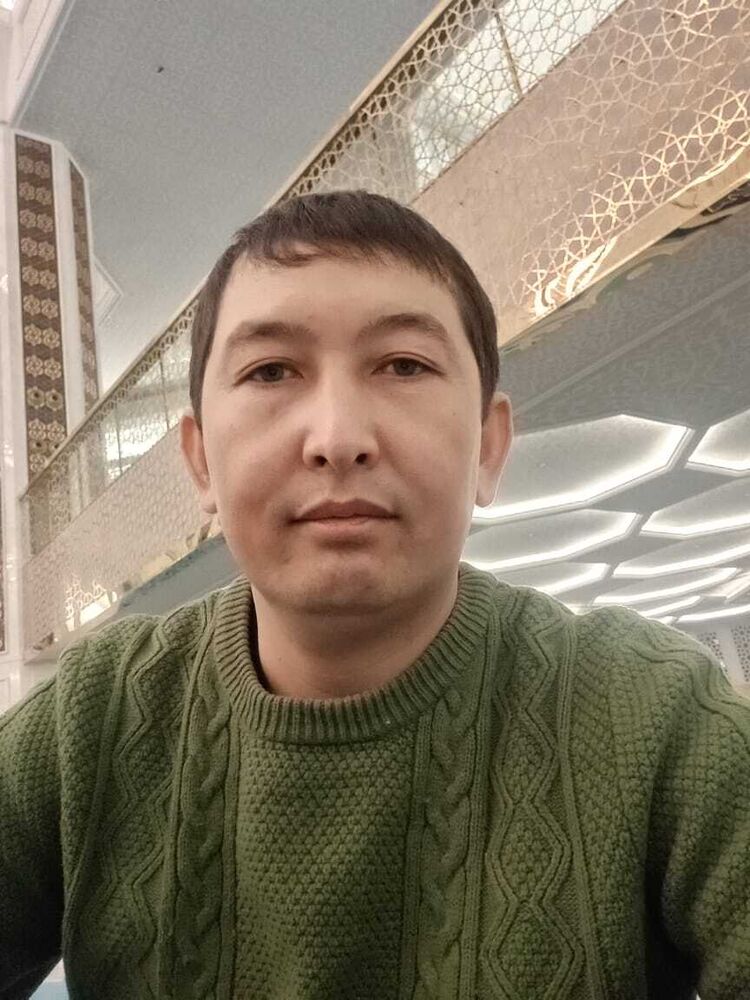  43212664  Janibek, 36 ,    