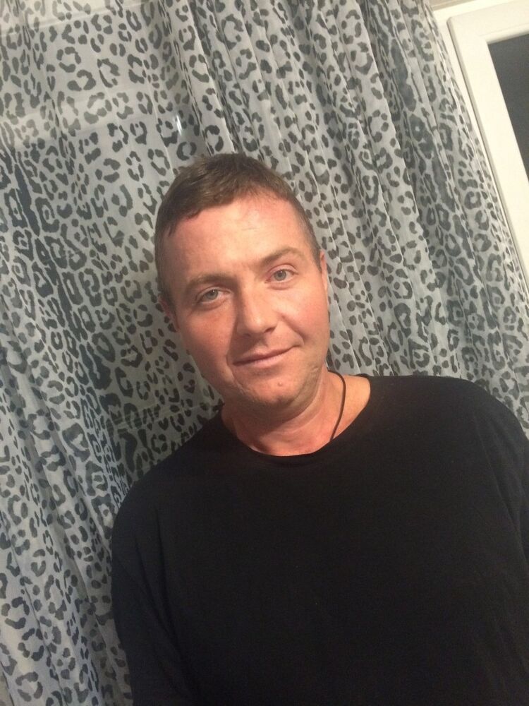  7594554  , 49 ,    -