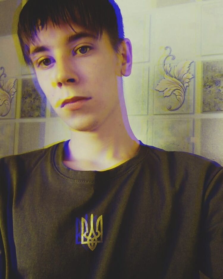  42108814  , 24 ,    