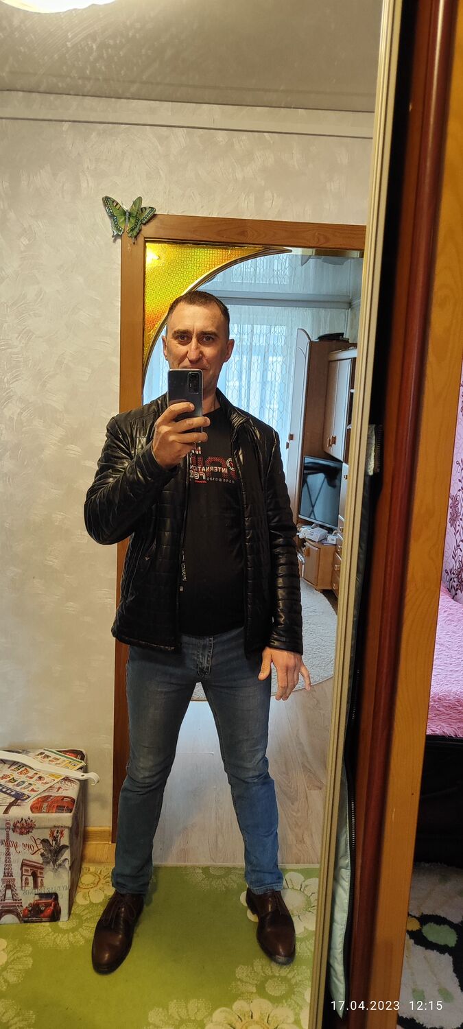  37886084  , 44 ,    
