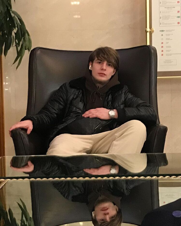  ,   , 24 ,   , 