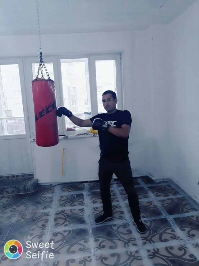  ,   Akhmadjon, 35 ,   
