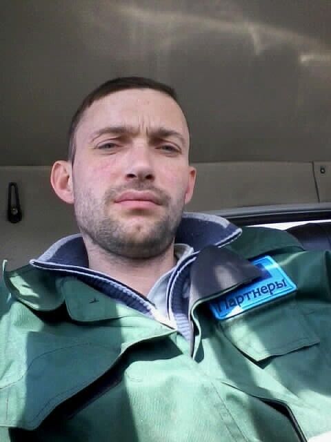  44169924  , 48 ,    