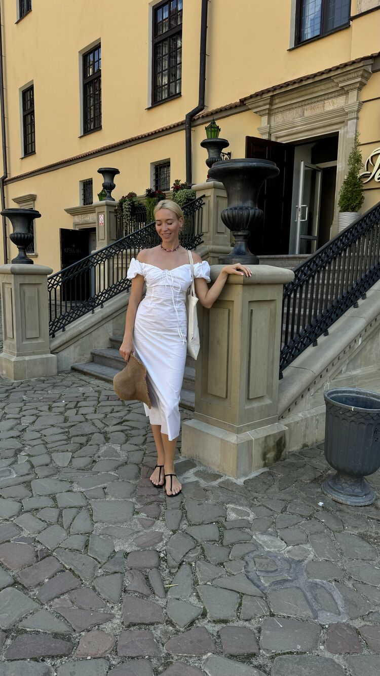  ,   Sveta, 37 ,   ,   