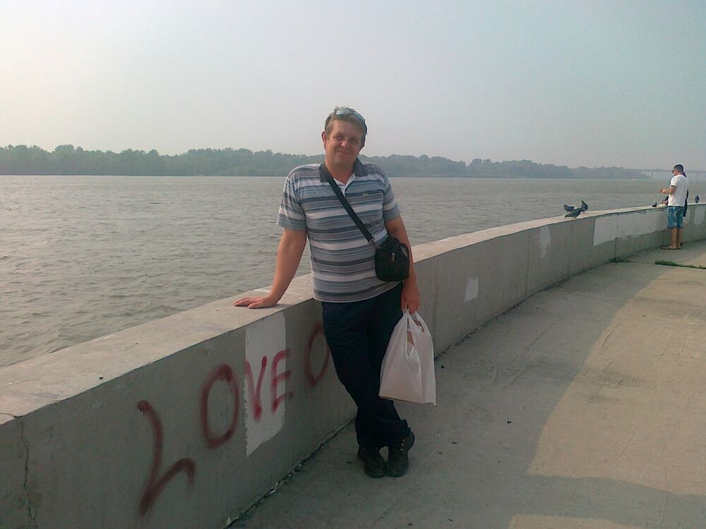  8103214  Oleg, 47 ,    