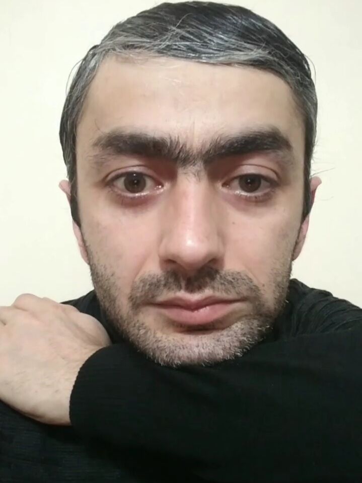  40660954  , 34 ,    