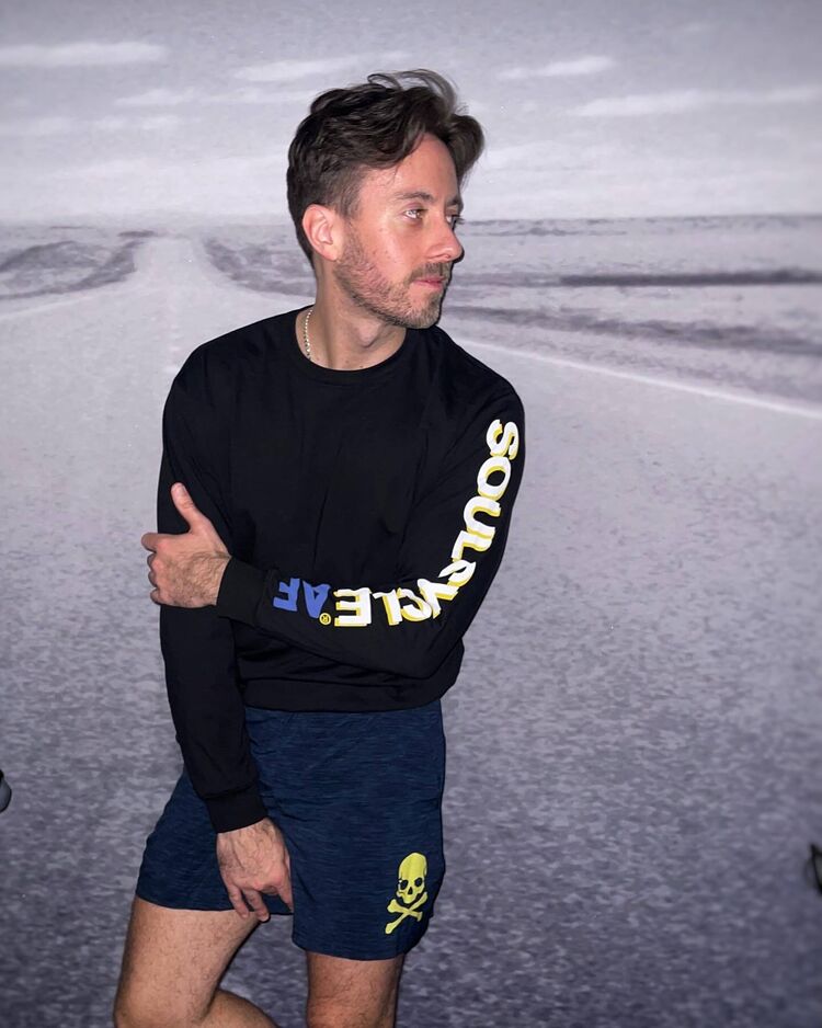 ���� 42432524 ������� ������, 39 ���, ���� ���������� � ������������