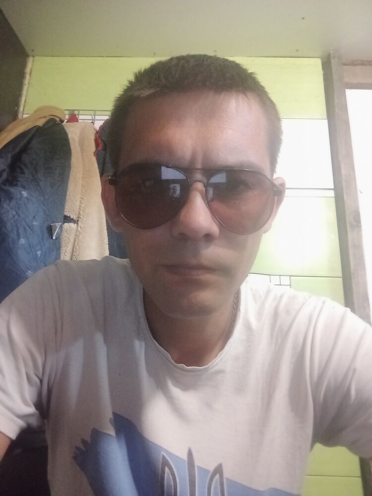  ,   Igor, 29 ,   ,   