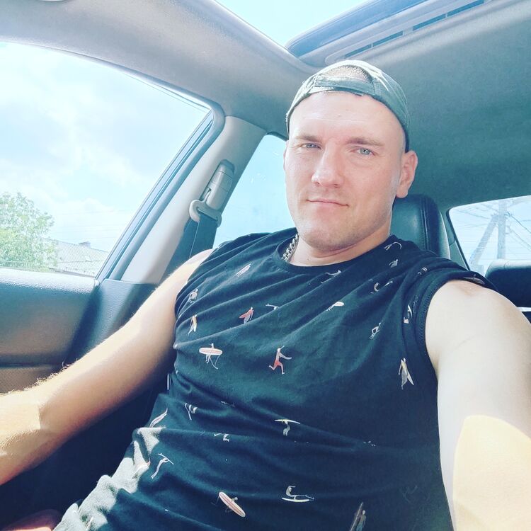  ,   Sergey, 31 ,   ,   