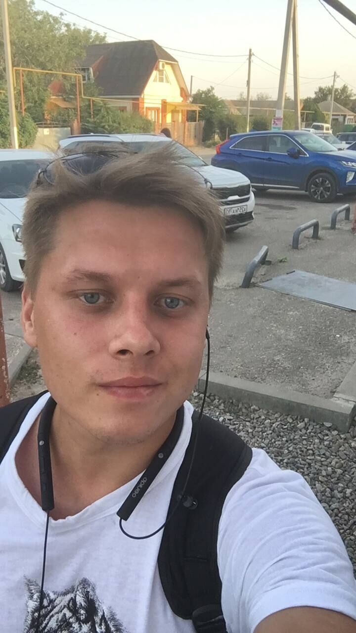  44408634  , 28 ,    