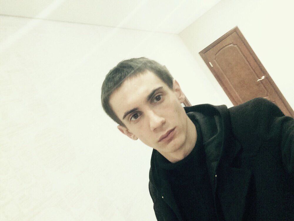  42287794  , 30 ,    