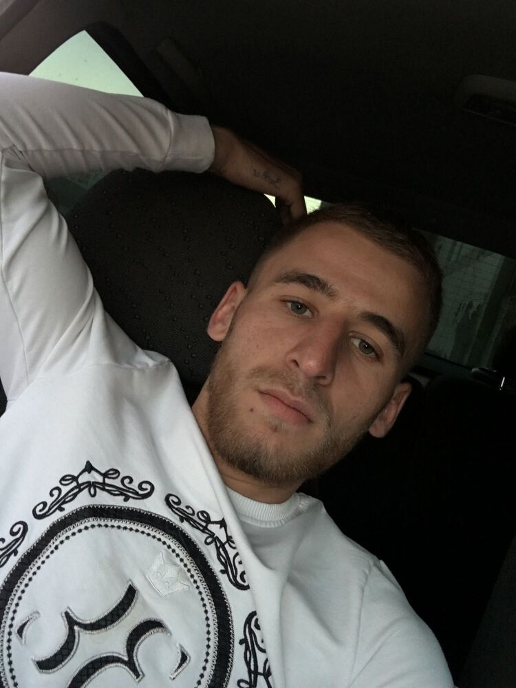  38655924  , 27 ,     