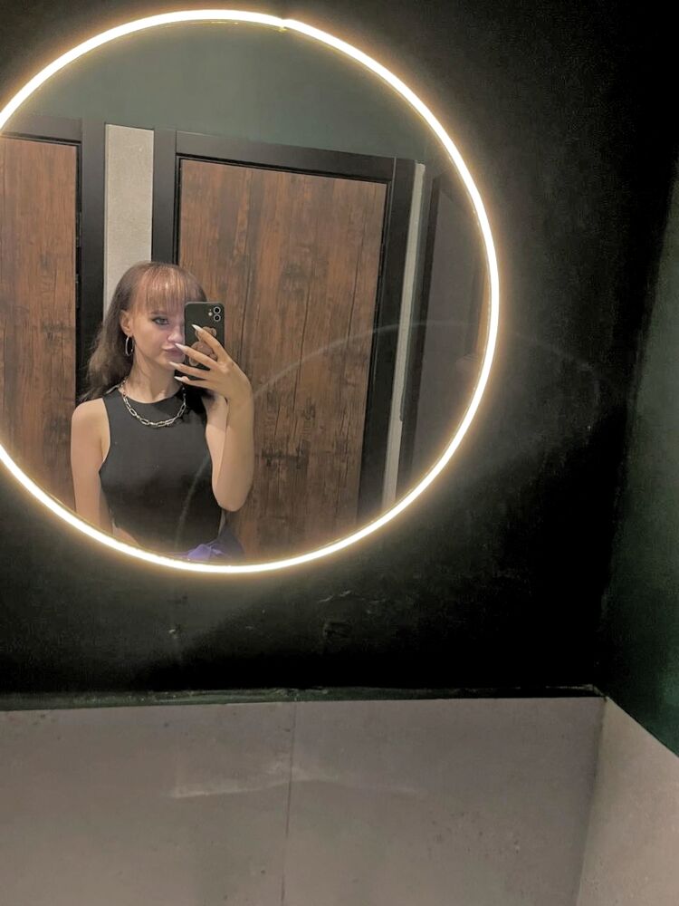  27069214  , 22 ,    