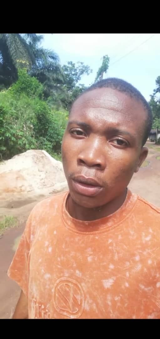  54439934  Andrew, 26 ,    -