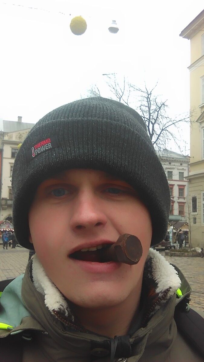  ,   Sirko, 28 ,  