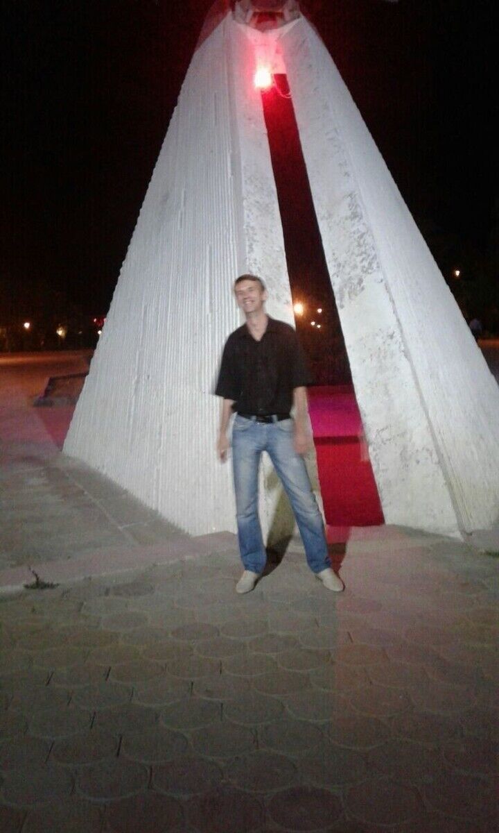 21210584  , 46 ,    