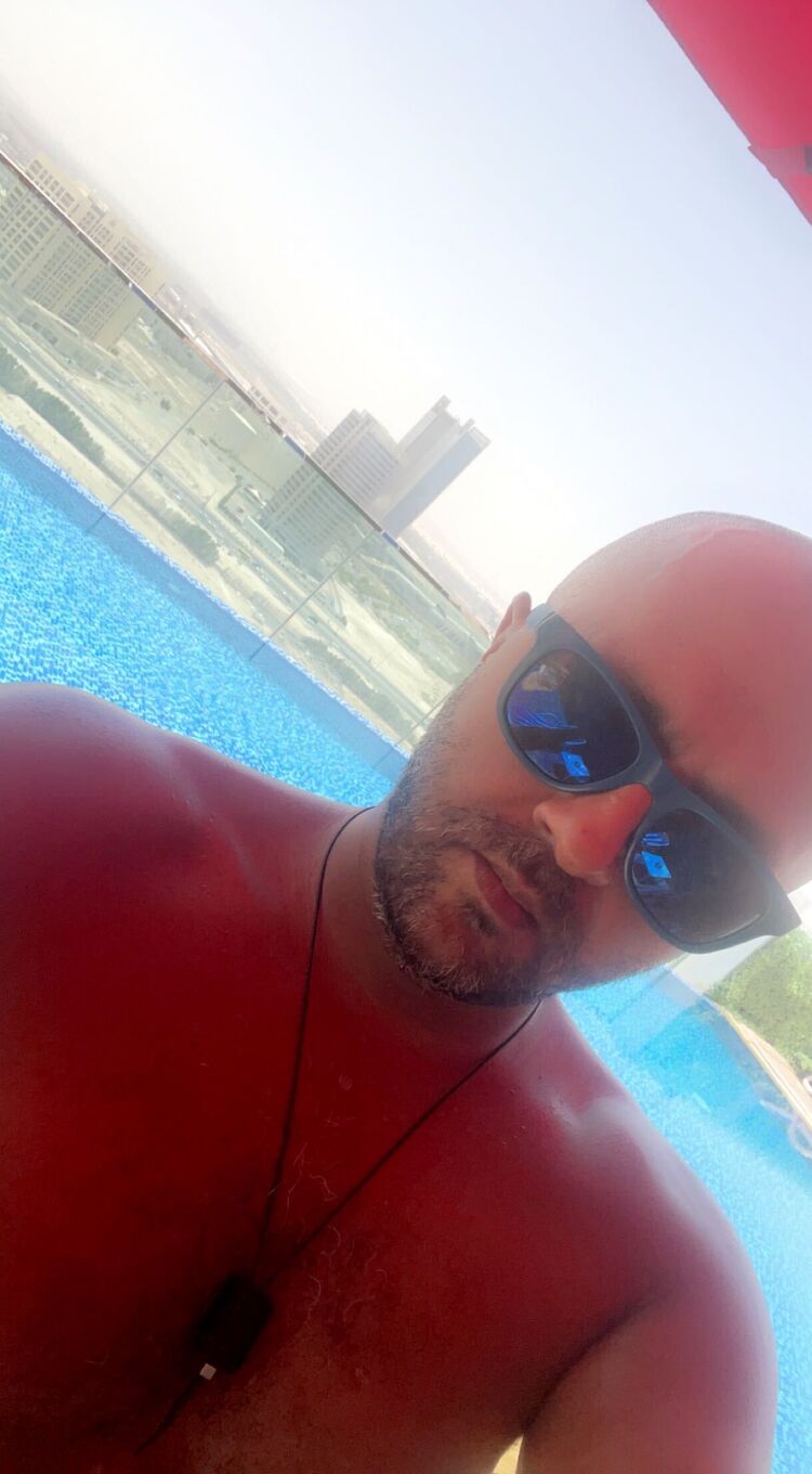  27290334  Yazan, 42 ,    