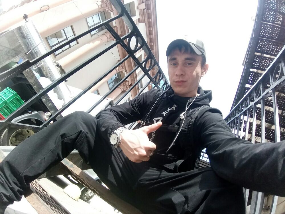  44264324  , 31 ,    -