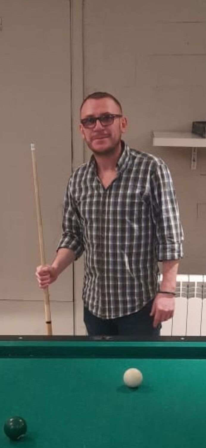  ,   Pavel, 40 ,     , c 