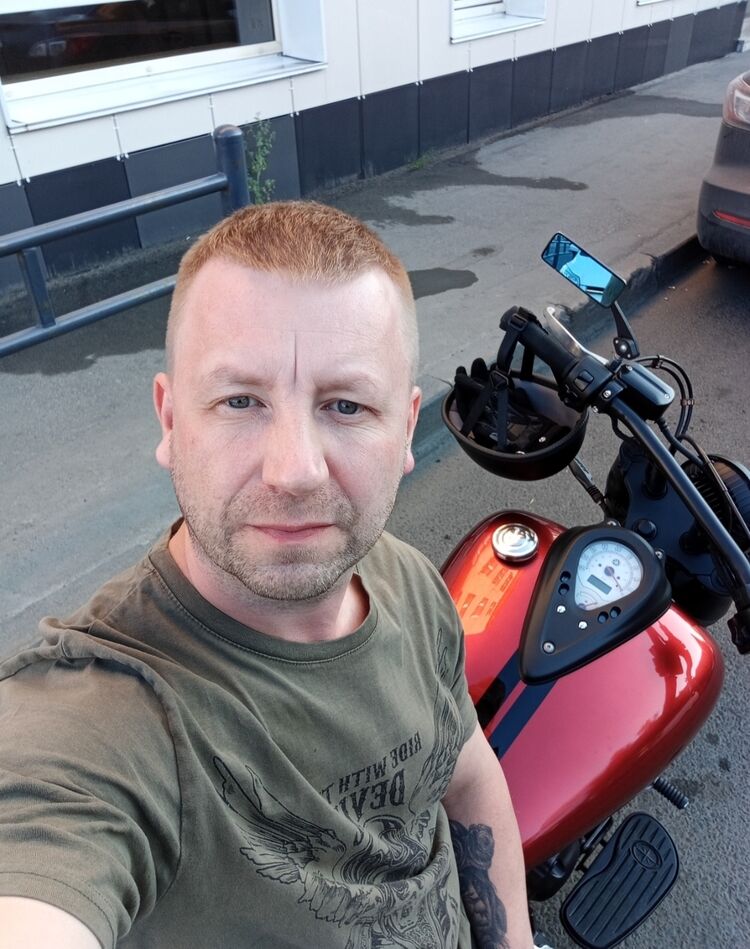  53203504  , 37 ,    
