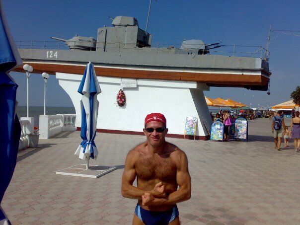  -,   Nikolas, 25 ,   ,   , c , 