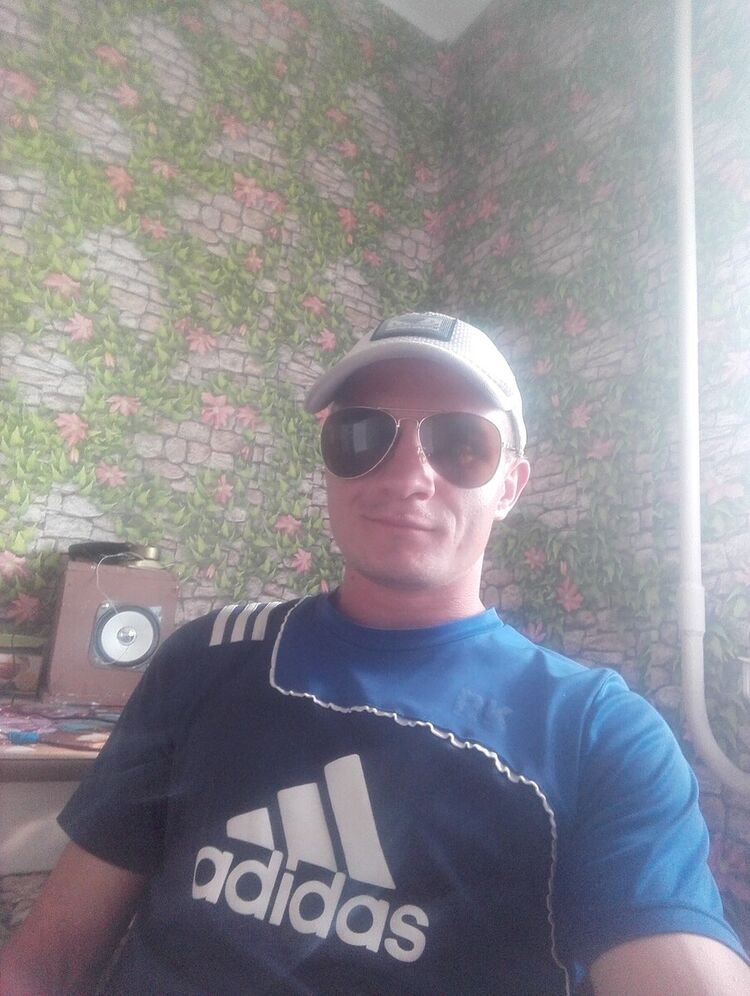  20538444  Mixa, 31 ,    