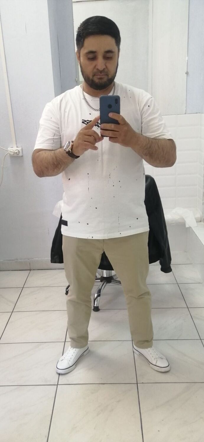  52524494  , 40 ,    -