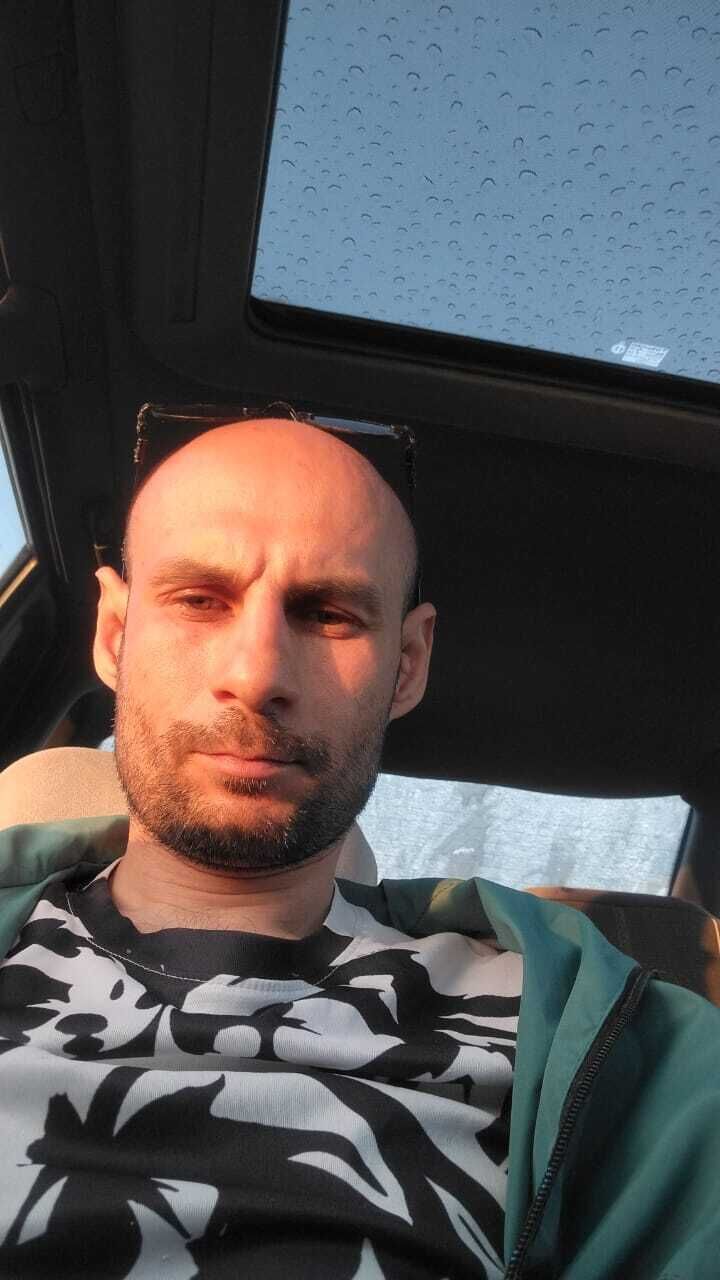  ,   Mikhail, 38 ,   ,   , c 