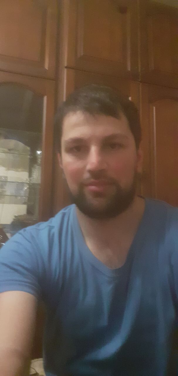  40261144  , 27 ,    