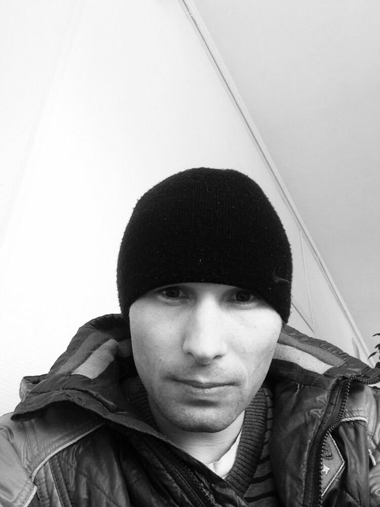  54469504  TRILLIARDER, 38 ,    