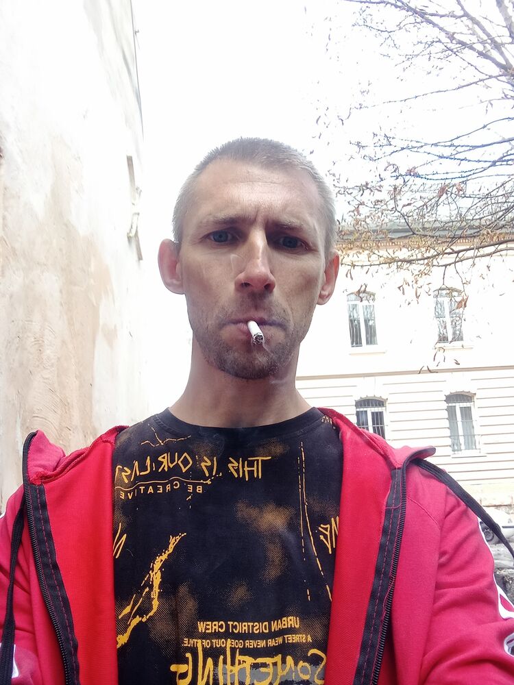  46786584  , 40 ,    