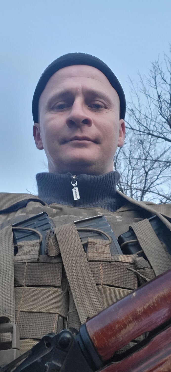  33256024  Slava, 43 ,    Dunkirk