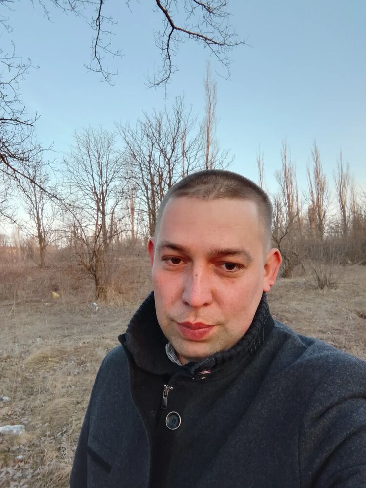  48038514  , 31 ,    