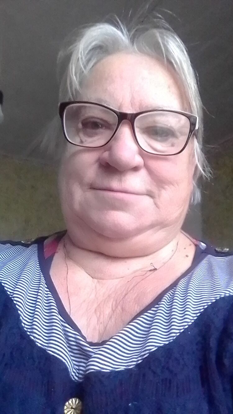  40146444  , 75 ,    