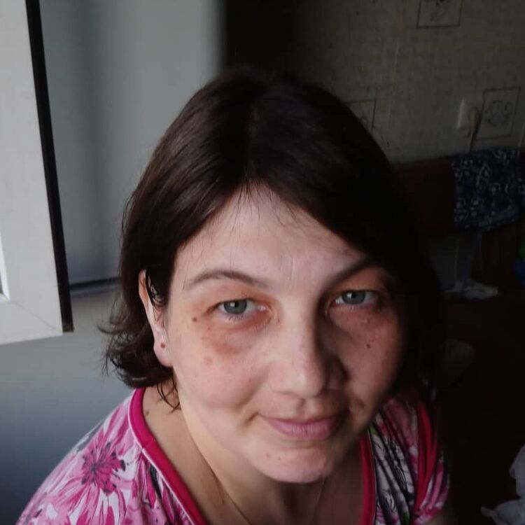  --,   , 48 ,  