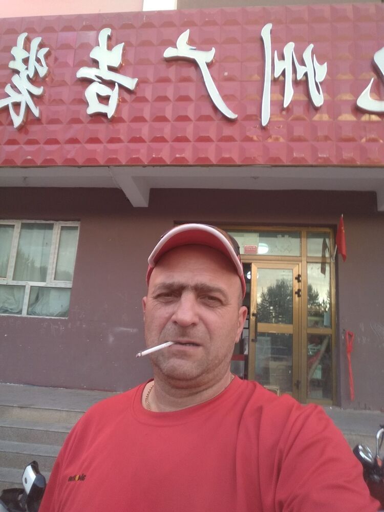  -,   Andrei, 48 ,   ,   , c 