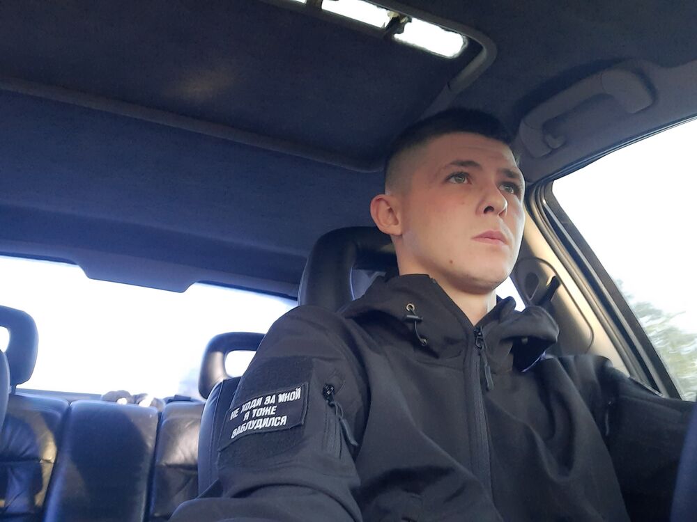 43966254  Nik, 29 ,    