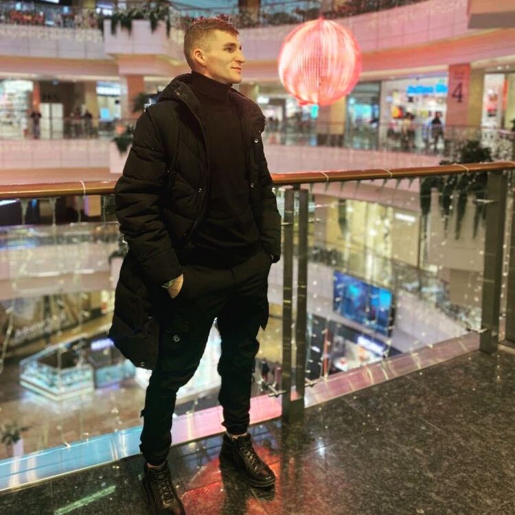  ,   Denis, 29 ,   ,   