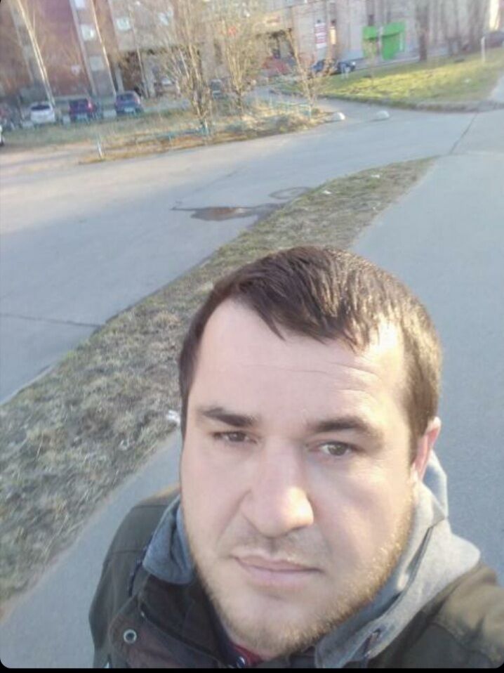  23375124  , 42 ,    -