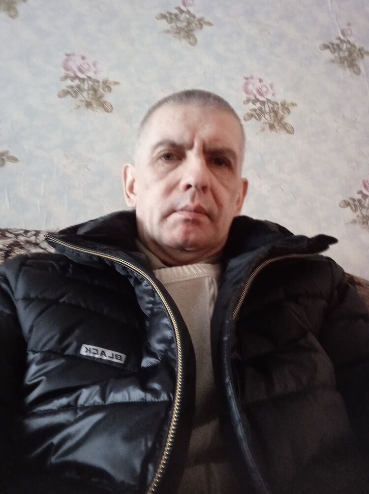  32527974  , 47 ,    