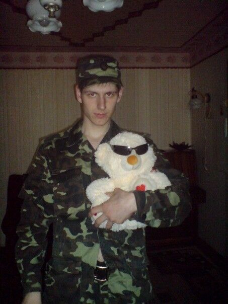  -,   Anton, 33 ,     , c 